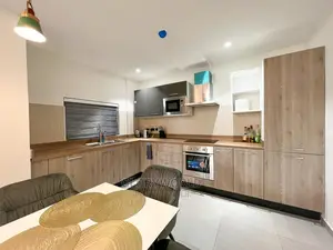 Extra- Ordinaire Furnished 2 Bed APARTMENT at Cantonments