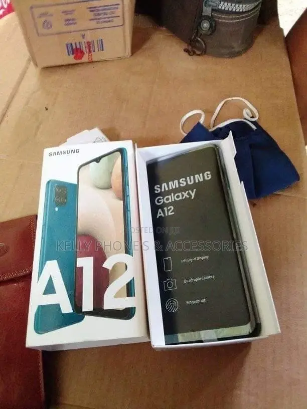 New Samsung Galaxy A12 128 GB Black