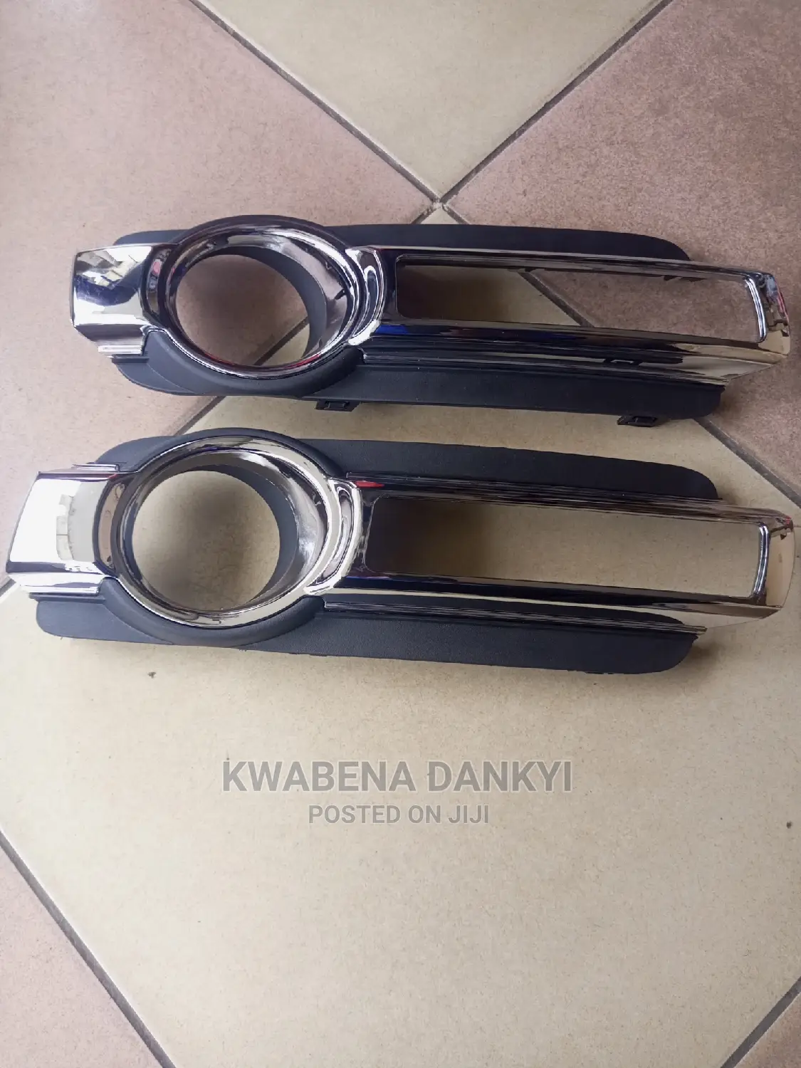 Mitsubishi Pajero 2017 Foglight Cover Pair