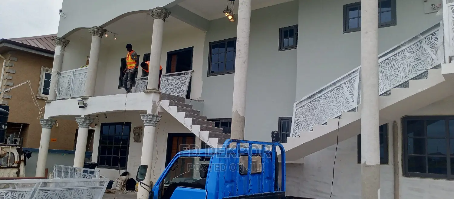 SST Metal Stairs and Barristers