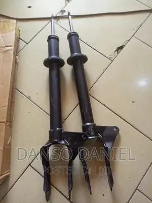 Jeep Grand Cherokee 2016 Front Shock