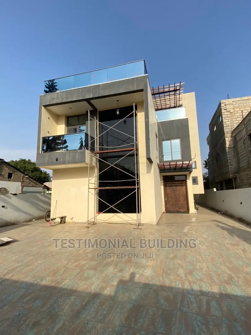5bdrm House in Testimonial Building, East Legon for sale