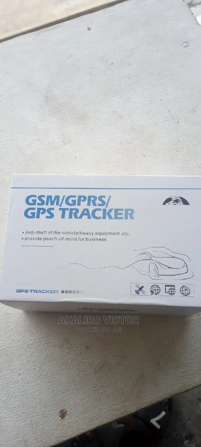 GSM /GPRS/GPS Tracker