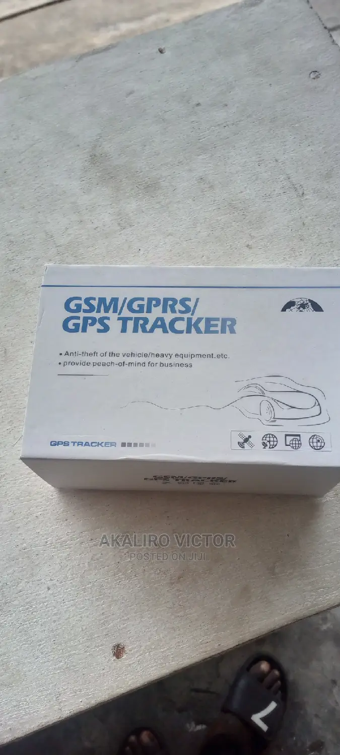 GSM /GPRS/GPS Tracker