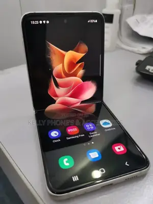 New Samsung Galaxy Z Flip 3 256 GB Black