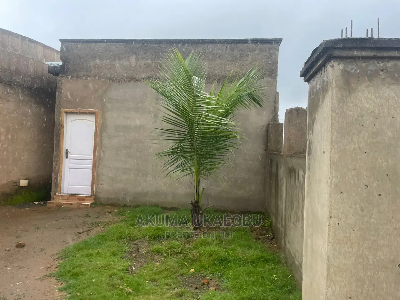 4bdrm House in Kotoku Amansana, Pokuase for sale