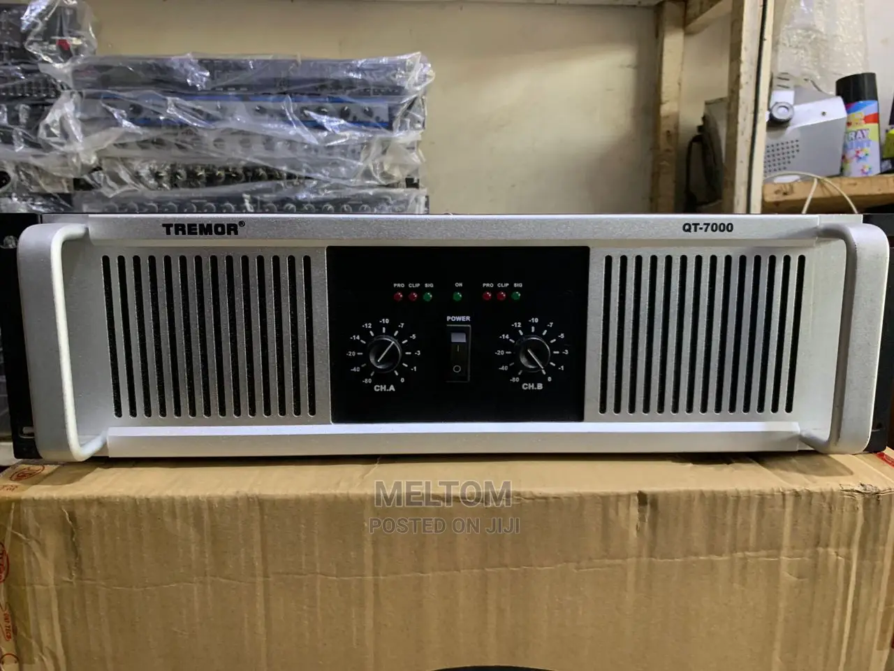 Tremor QT-7000 Amplifier