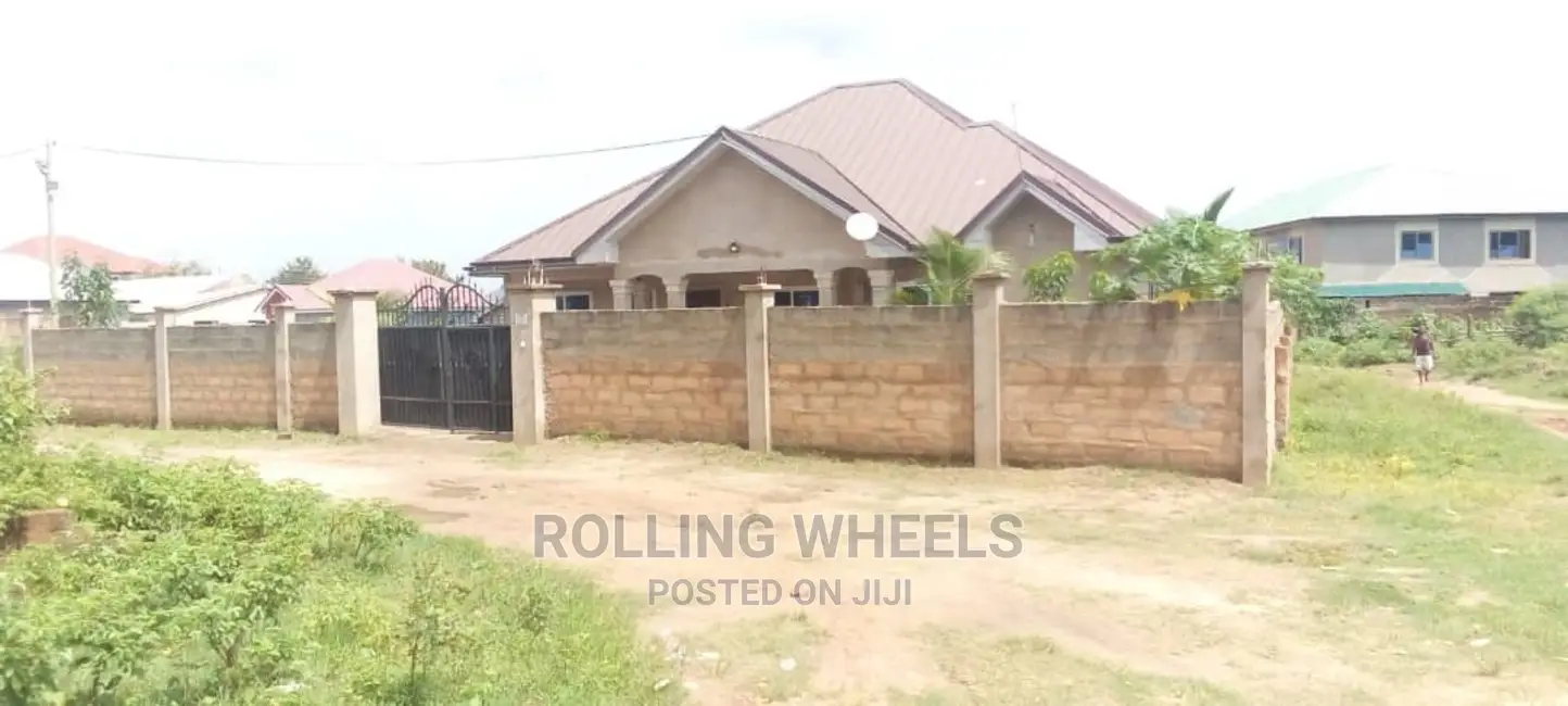 4bdrm House in Ashaiman Municipal for sale