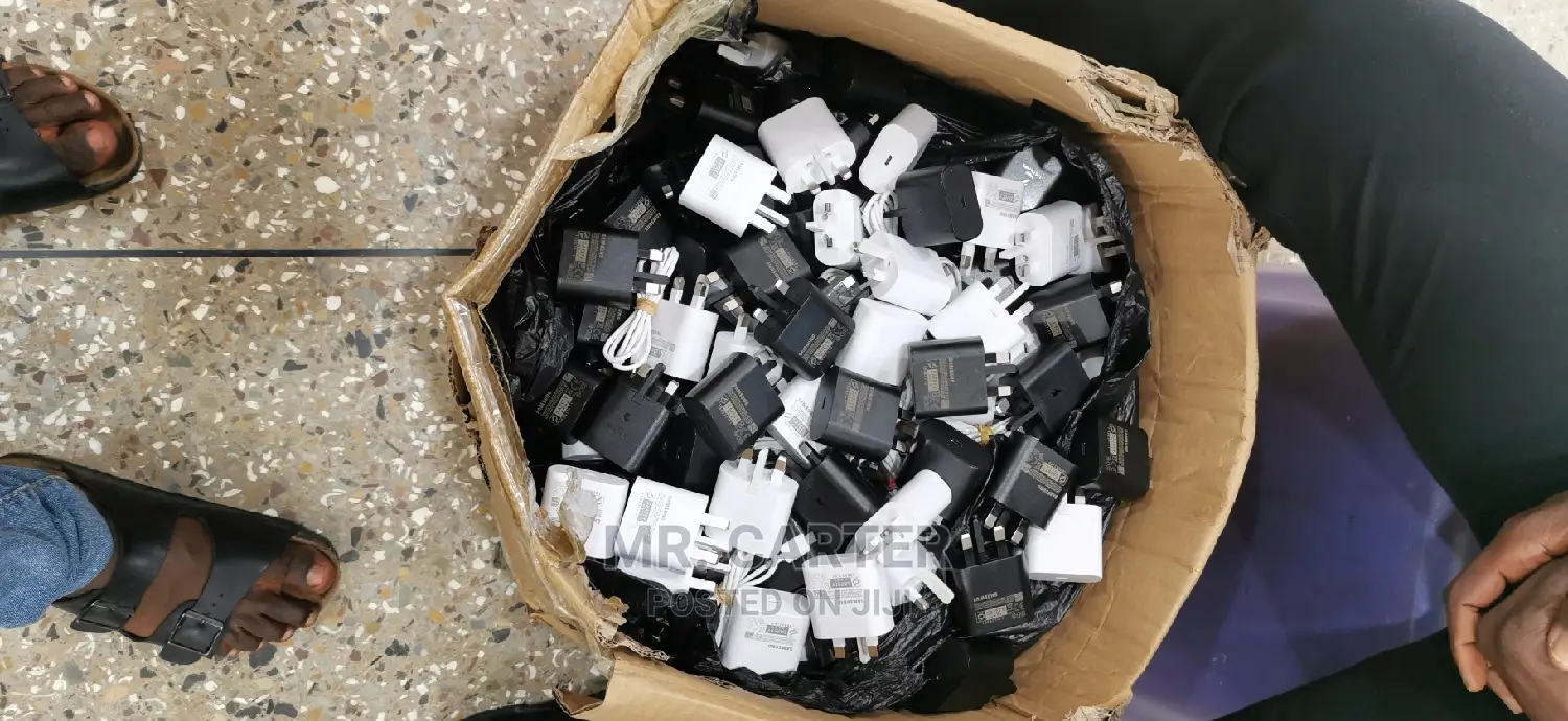 Original Home Use Type C to C Samsung Chargers Available