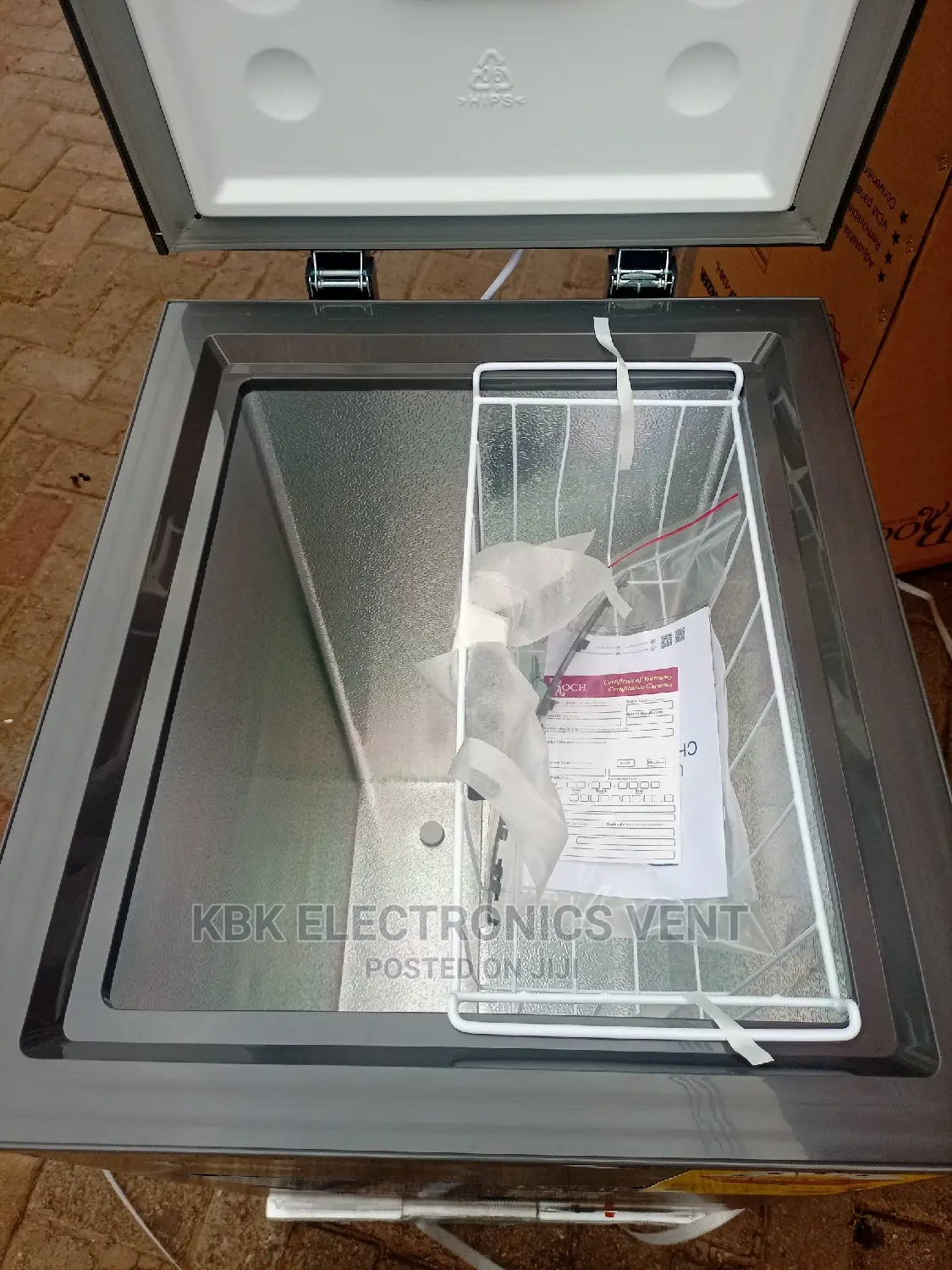 Roch 100ltr Chezt Freezer Single Door