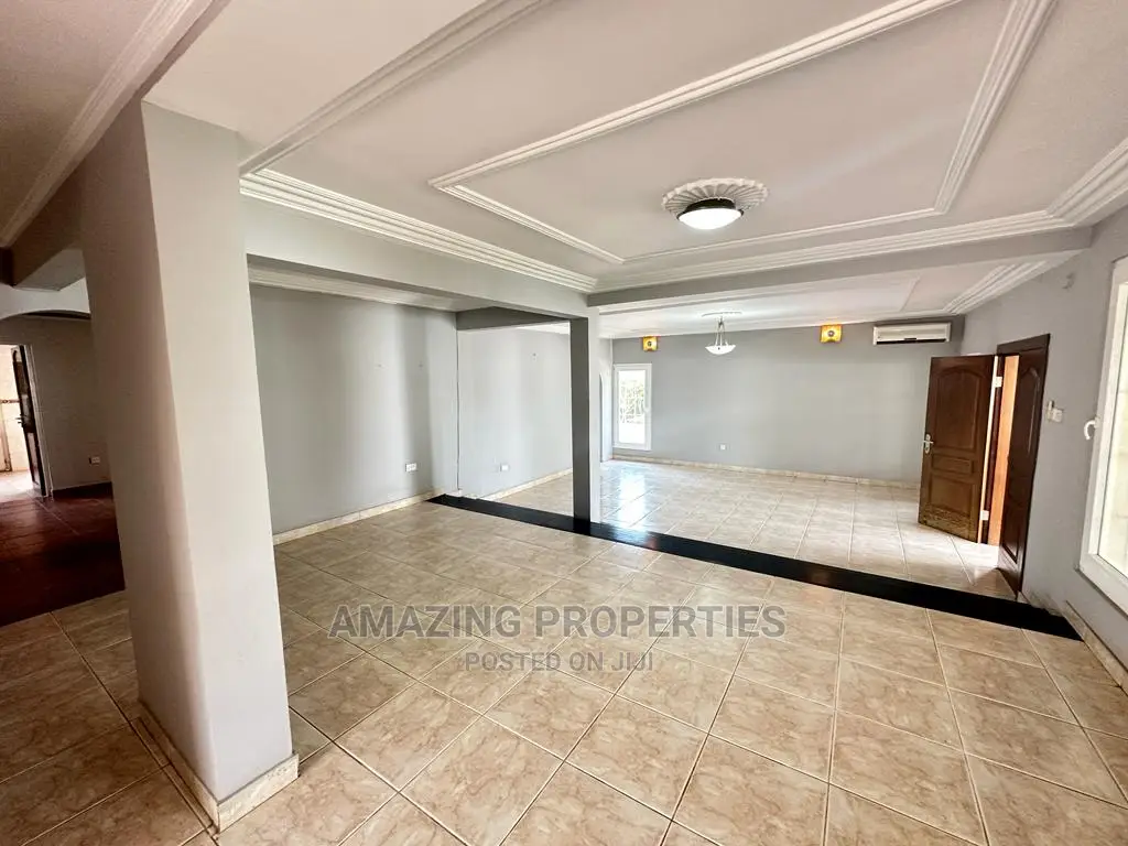 3bdrm House in Cantonments, Dworwulu for rent