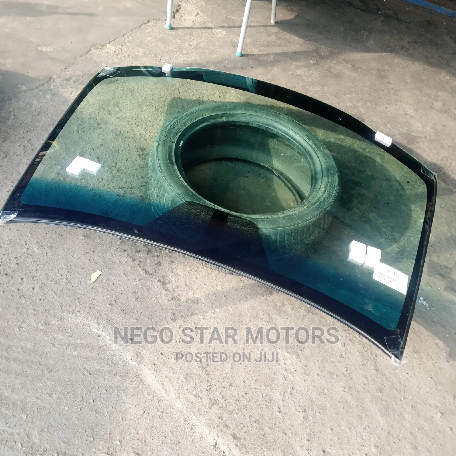 Suzuki Ciaz 2018 Front Windscreen
