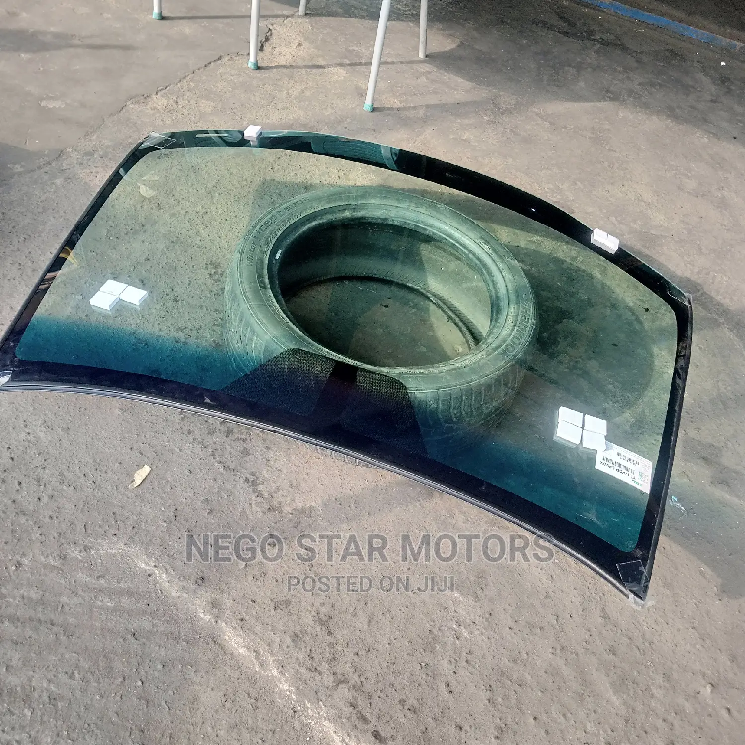 Suzuki Ciaz 2018 Front Windscreen
