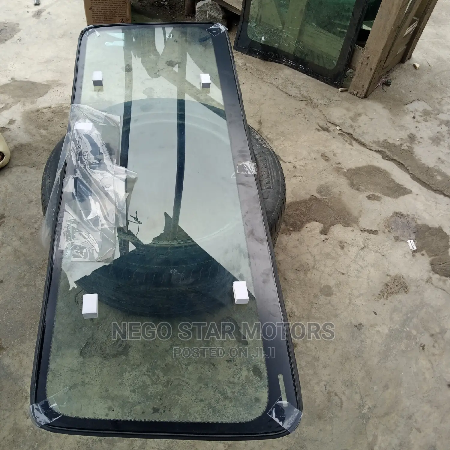 Mercedes Benz G Wagon 2021 Front Windscreen Camera Type