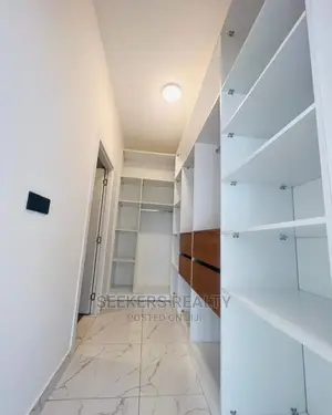 4bdrm House in Seekers Realty, Oyarifa for sale
