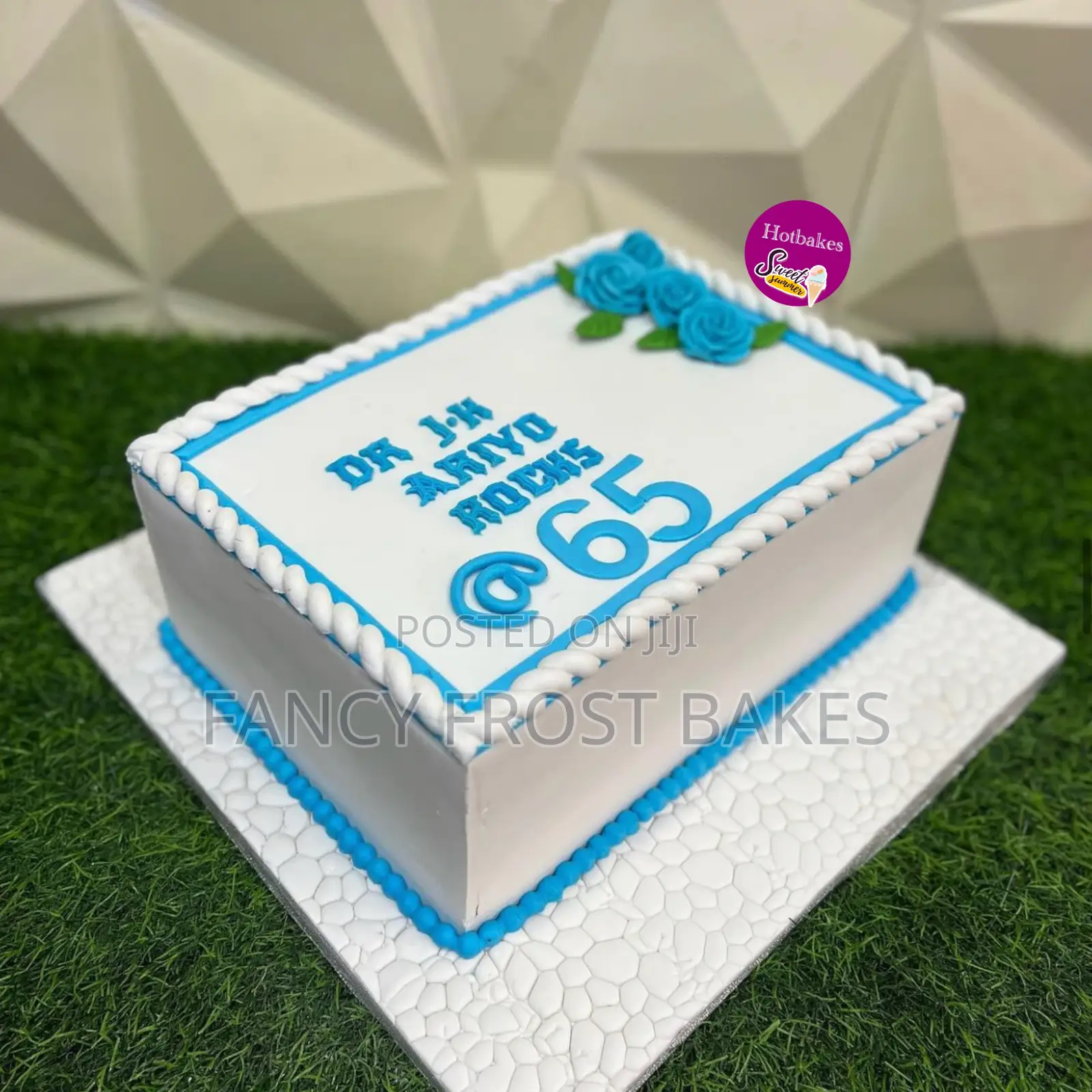 A Beautiful Birthday Cake for an Elderly Person
