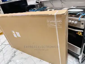 Dynamic Crystal Color Billioncolors)Samsung UHD 75”Cu7172