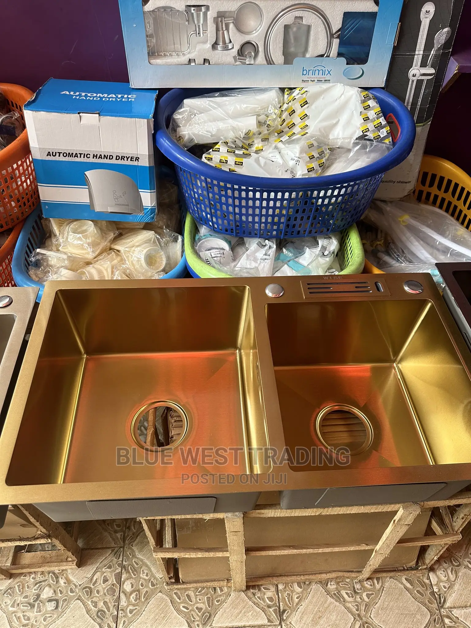 Gold Cabinet Sink With Knife Holder
