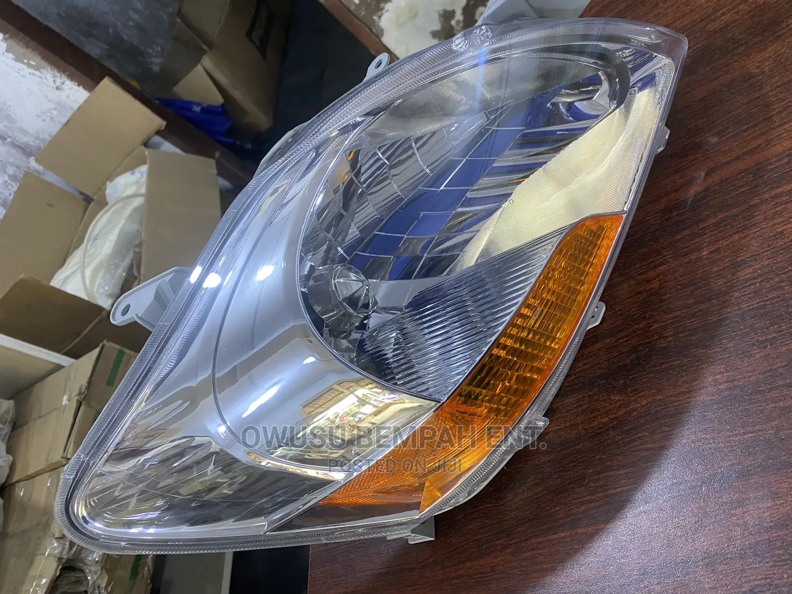 Yaris 07-11 Headlight,