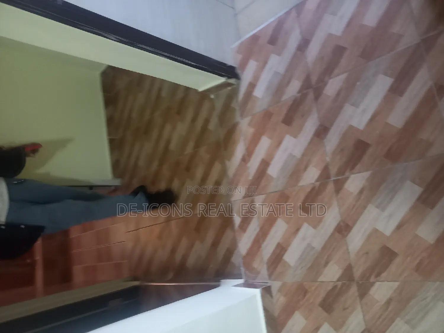 1bdrm Duplex in De-Icons Real Estate, Kasoa for rent