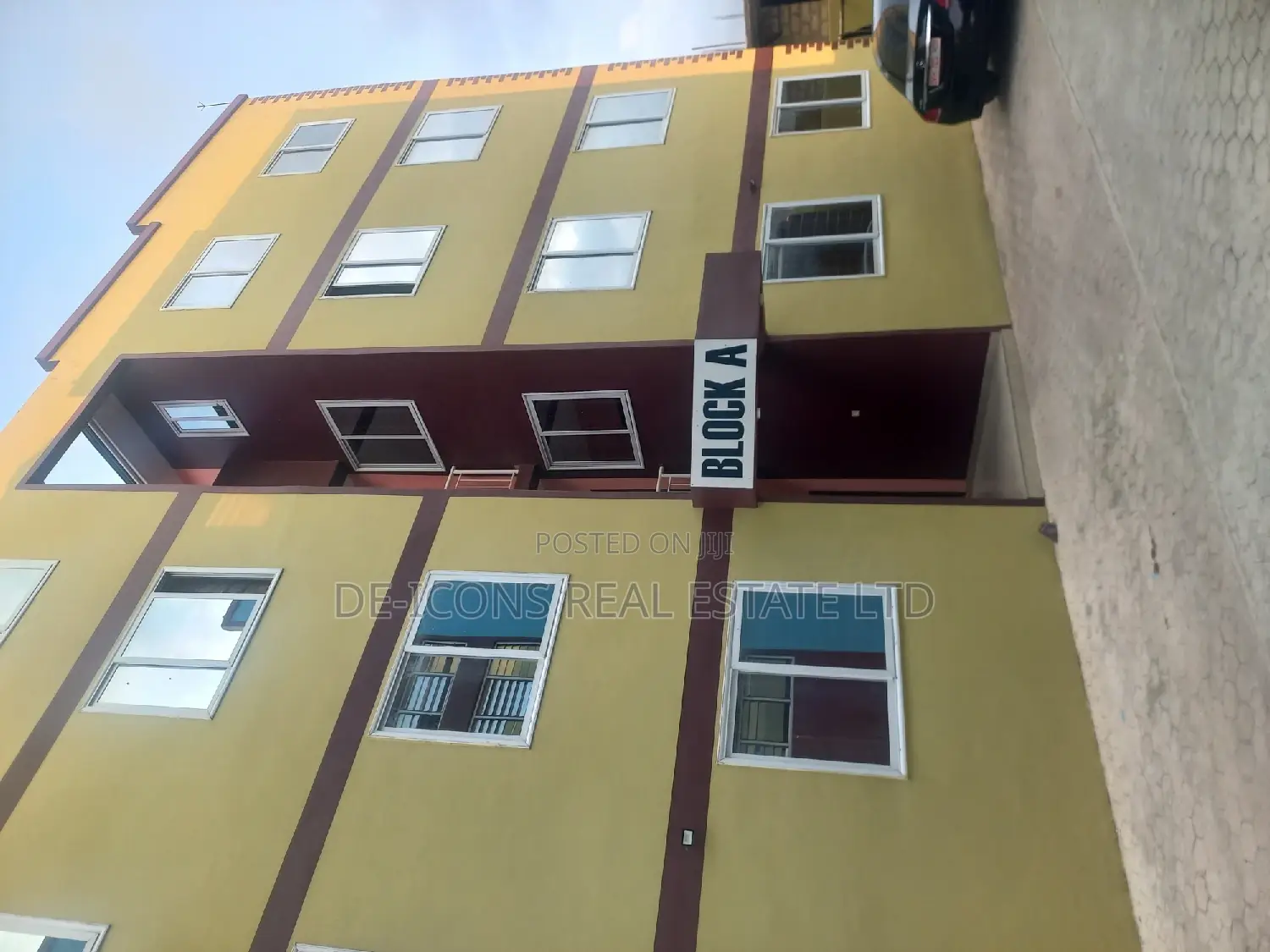 1bdrm Duplex in De-Icons Real Estate, Kasoa for rent