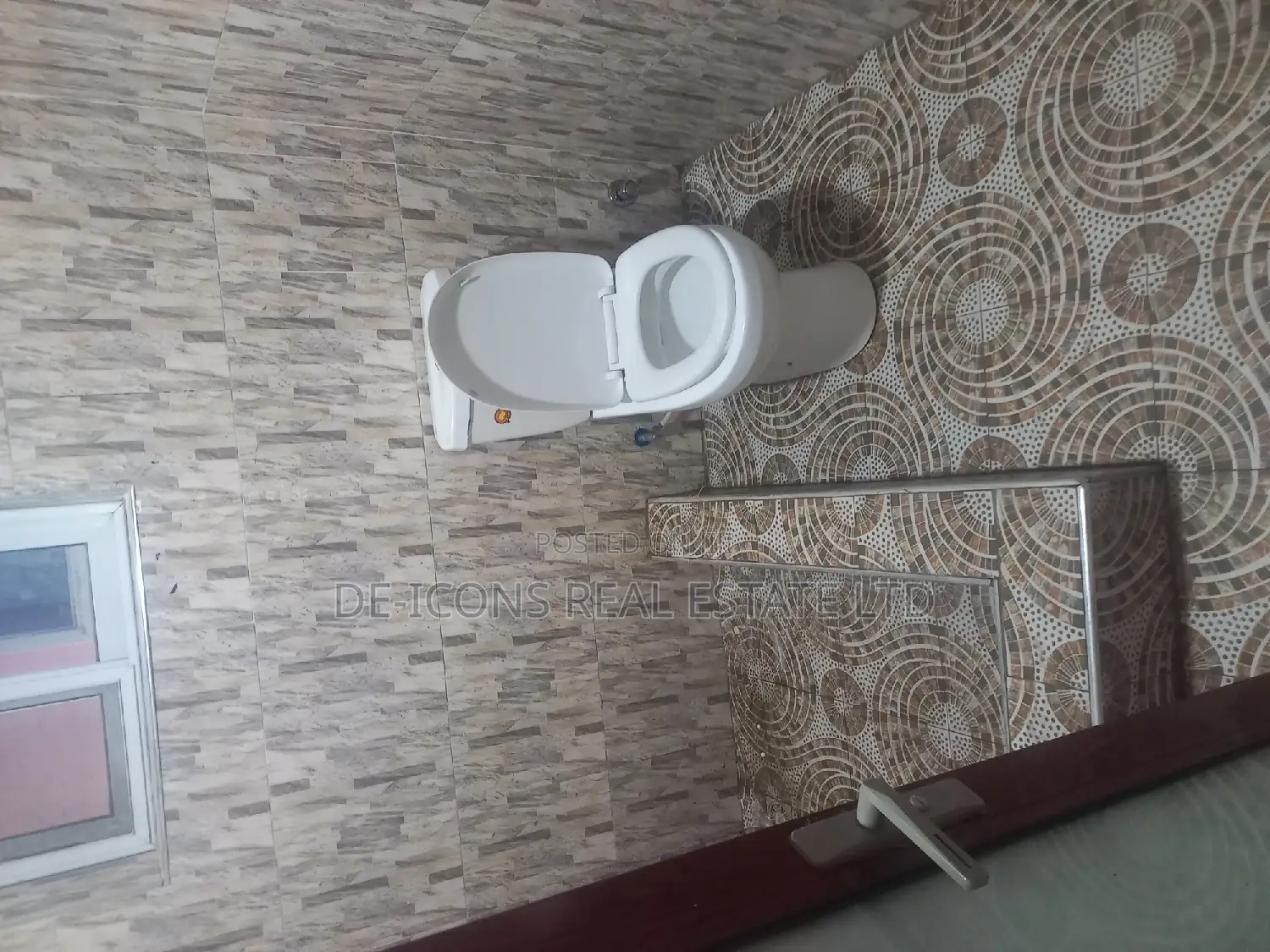 1bdrm Duplex in De-Icons Real Estate, Kasoa for rent