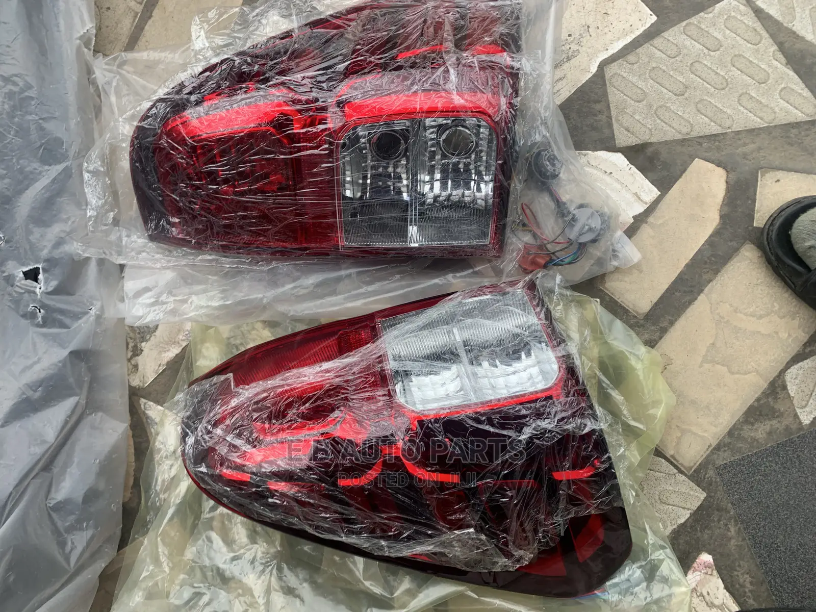 Hilux 2016 Taillight Pair