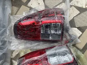 Hilux 2016 Taillight Pair