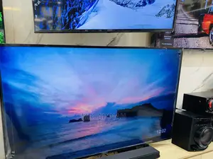 Sealed in Box  Samsung 65BU8002 65inch Crystal HUD 
