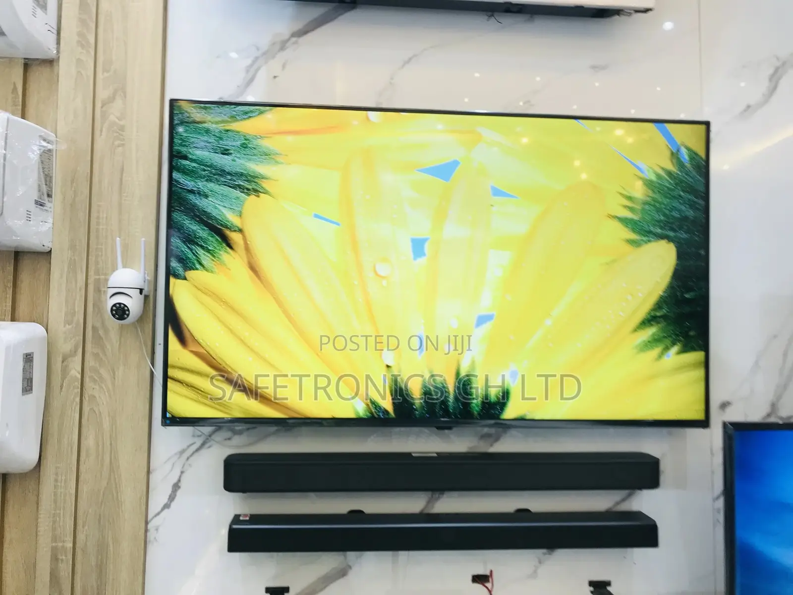 LED Au70 UHD Samsung Smart 65 Inches Glossy Tv