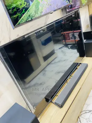 Sealed in Box  Samsung 85” QLED Smart Tv 85Q60B 