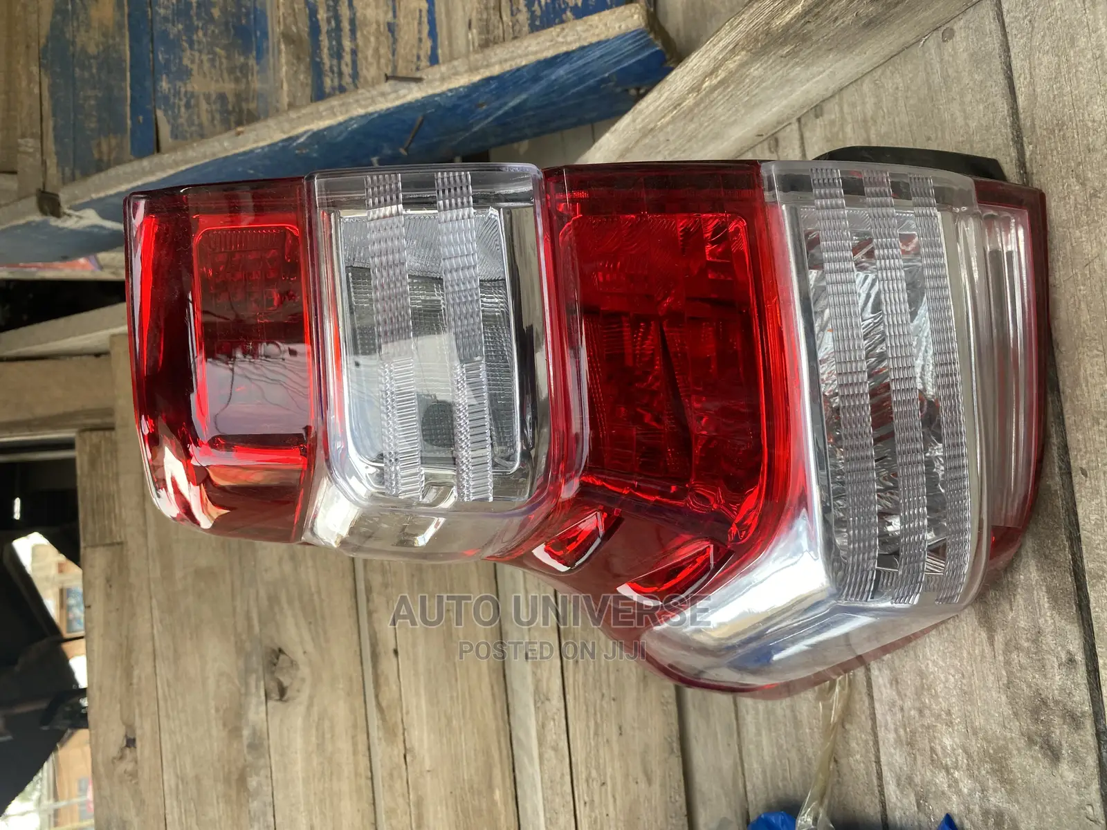 Land-Cruiser Prado 2010 to 2011 Taillight Available