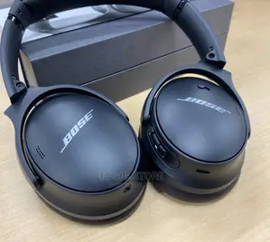 Photo - Sufficient New Bose Quietcomfort 45 Headphones