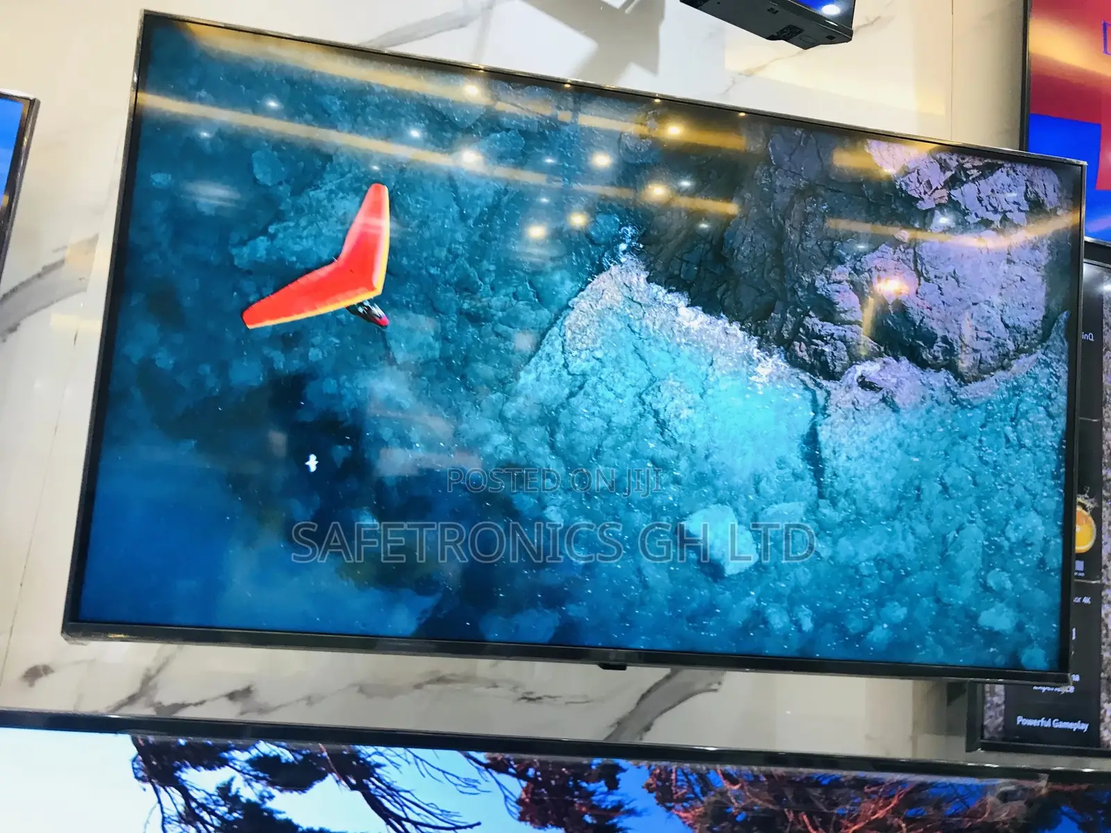 55 Inches Glossy QLED Q60B Samsung Best Tv