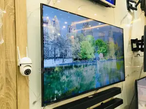 65 Inches Glossy Best Durable Samsung Au70 LED Tv
