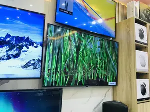 Led Glossy Lastest Samsung Cu7172 50 Inches Tv