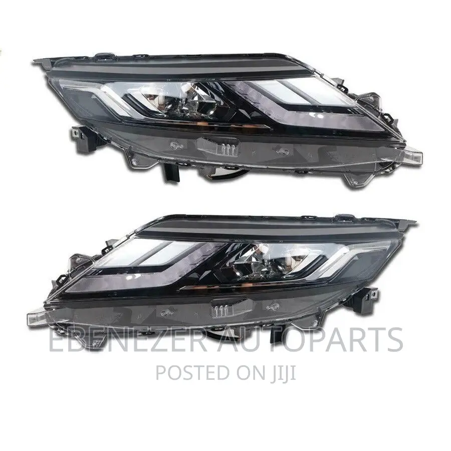 Mitsubishi L200 2020 Headlights