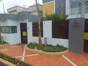 Furnished 5bdrm Mansion in Top Boat Estate, Kumasi Metropolitan