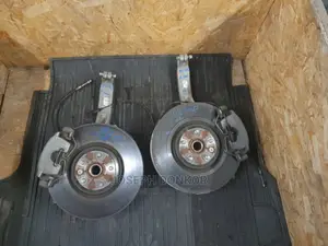 Range Rover Velar 2017,2018,2019,2020,2021,2022 Front Hub