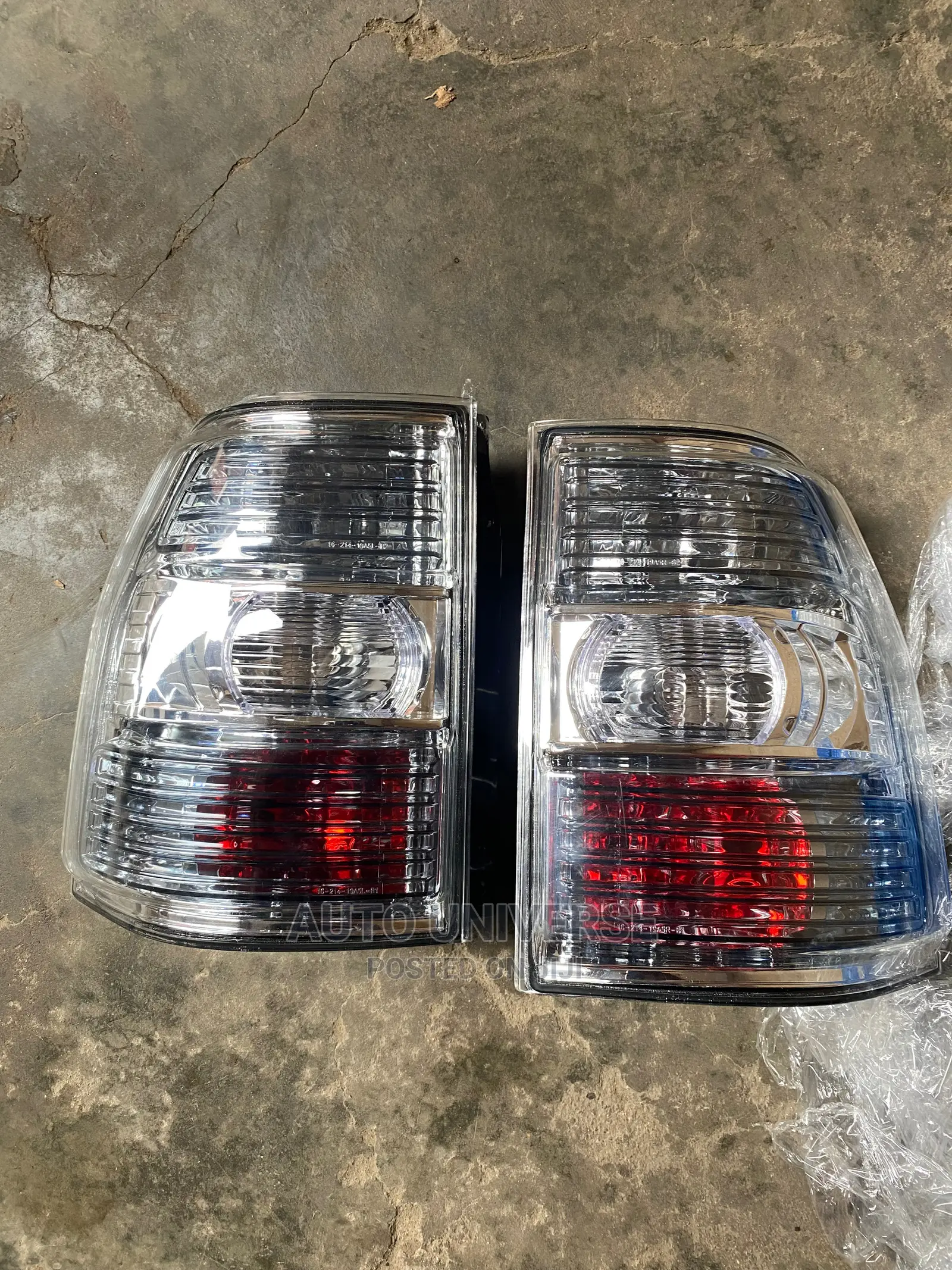 Mistubishi Pajero 2008 To 2010 Depo Tailight Available