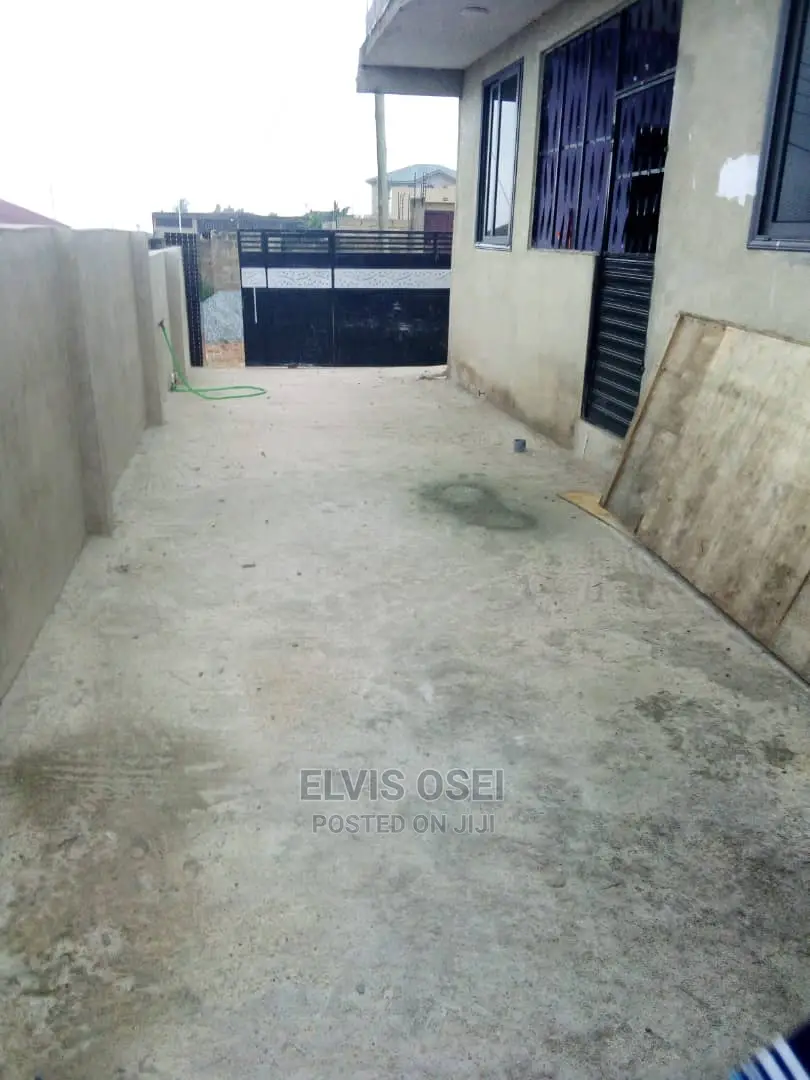 1bdrm Apartment in Fanmilk, Anyaa for rent