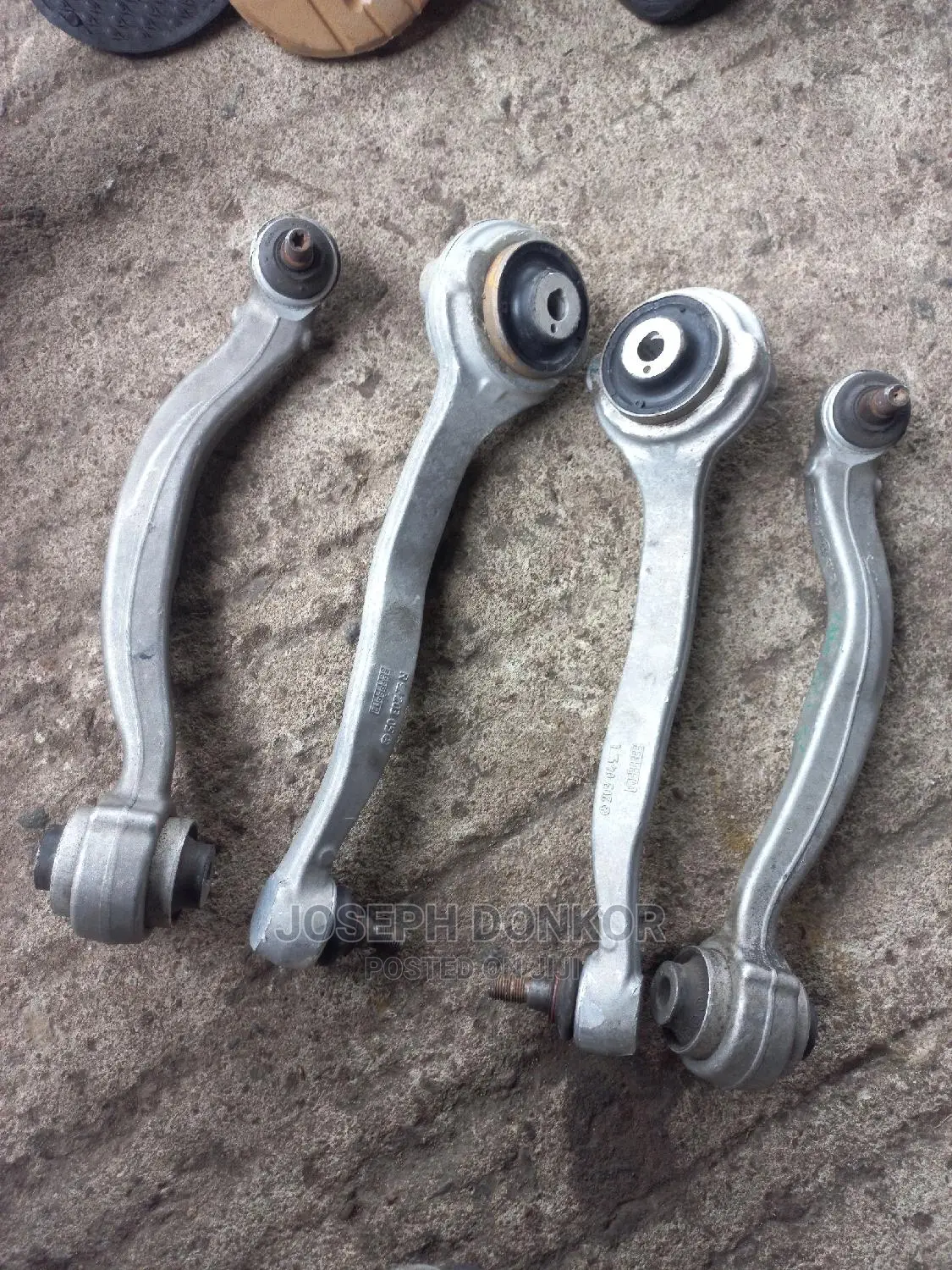 W204 C250 2011,2012,2013,2014 Lower Arm Set