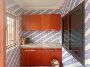 1bdrm Apartment in Dorns Properties, New Town for rent