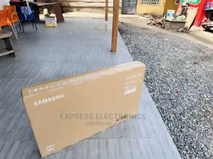 The Newest Tu5300 43” FHD Smart Samsung Tv 