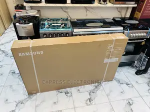 New Model 2023 Samsung UHD Smart 65”Cu7172 Tv 