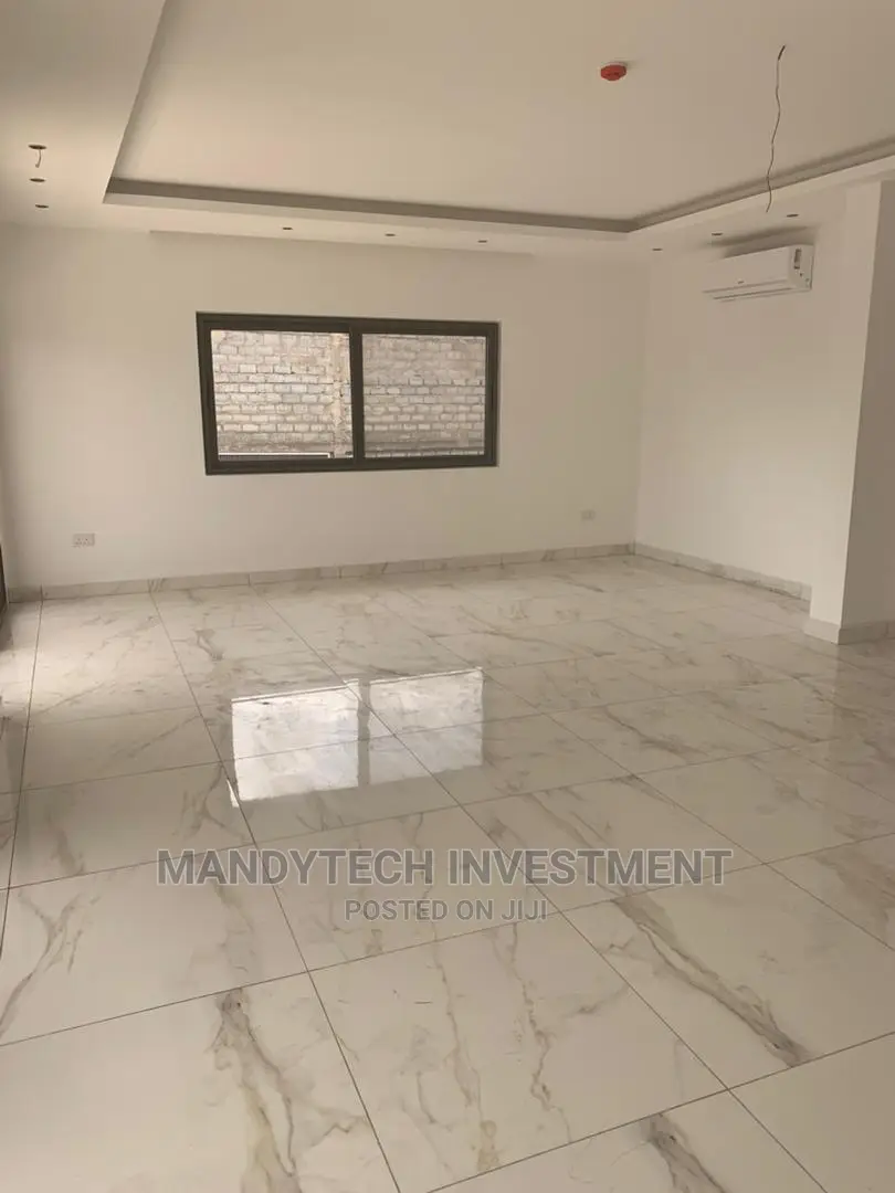 Furnished 4bdrm Mansion in School Junction for sale