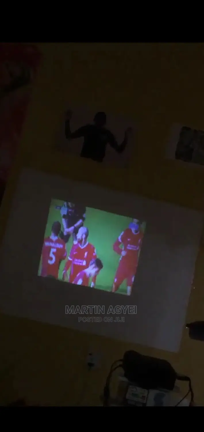 LED HD Mini Projector