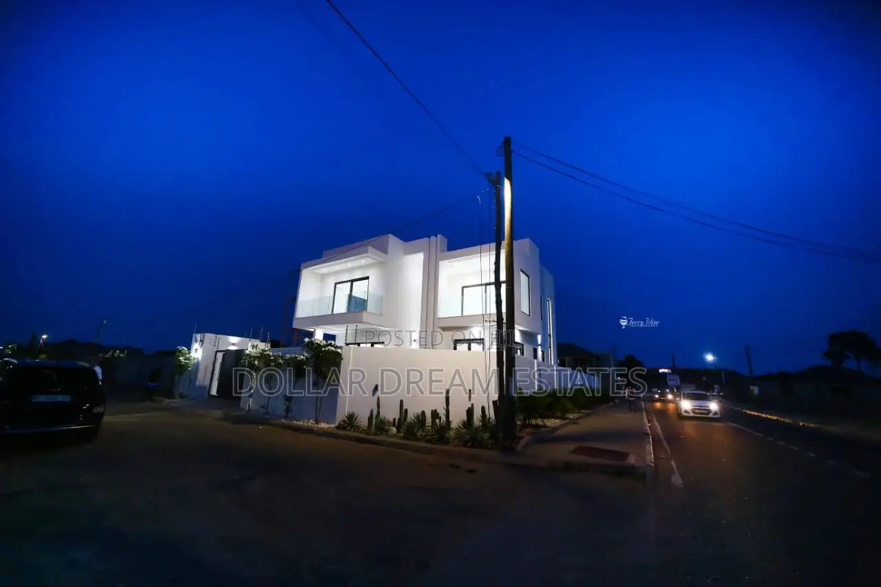 4bdrm House in East Legon for sale