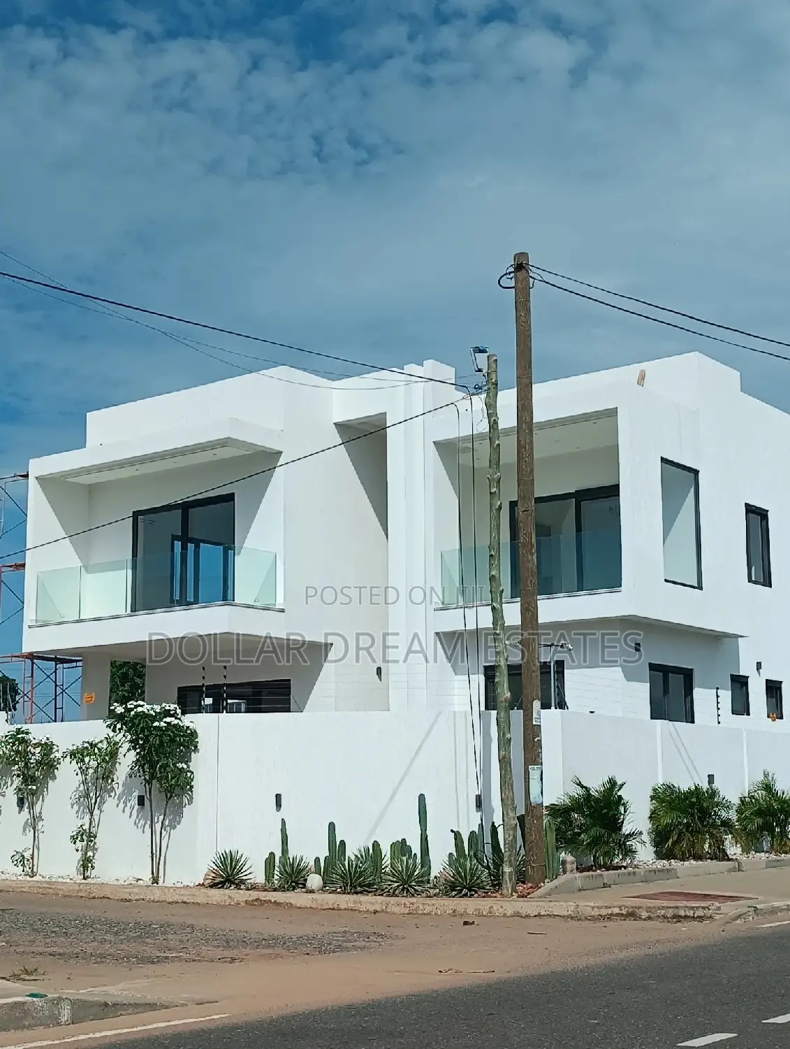 4bdrm House in East Legon for sale