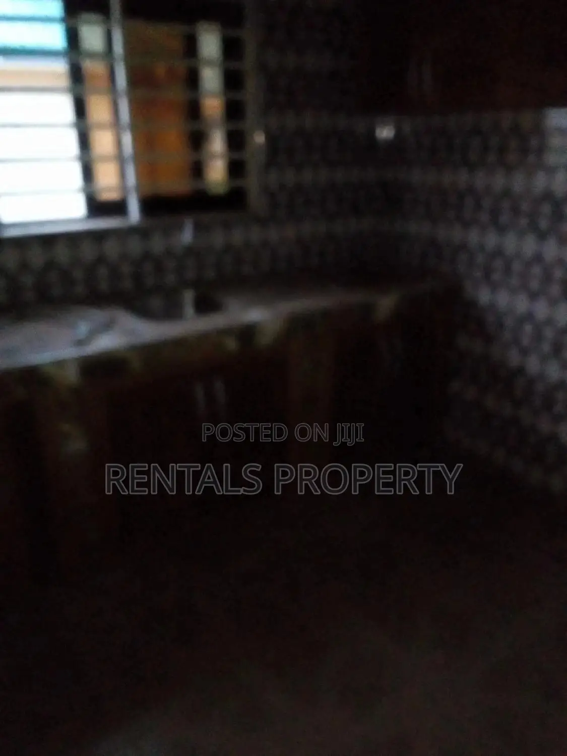 2bdrm Block of Flats in Penteng, Adenta for rent